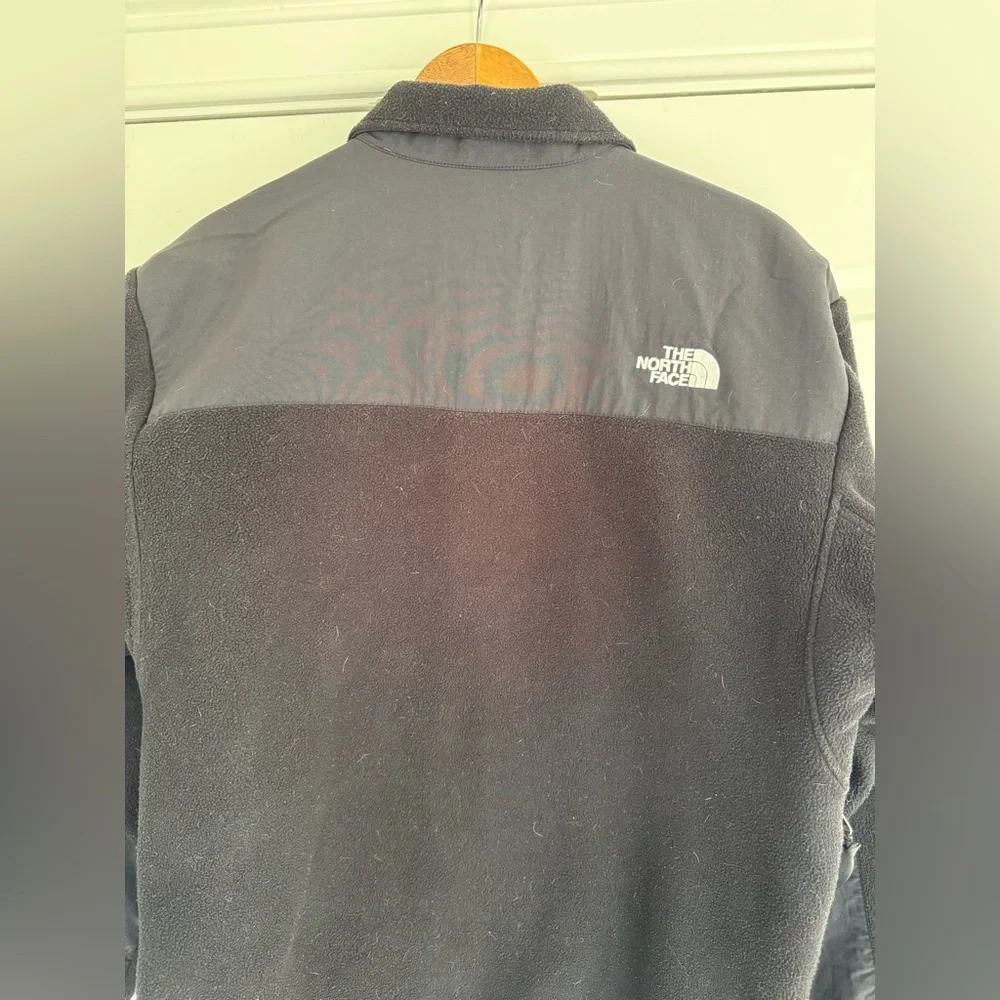 The North Face Black Fleece Jacket Retro Denali Jacket Windbreaker Ski S…